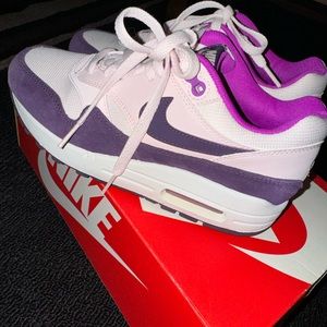 Women’s Nike Air Max Sneakers